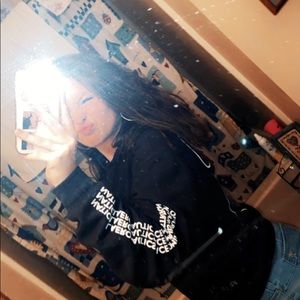 Meet your Posher, Casey